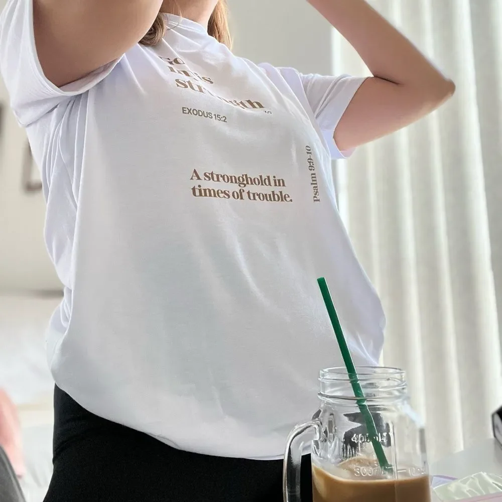 White tshirt - Picture 3 of 4